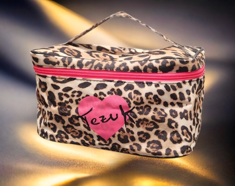 03 beauty trousse leopardo