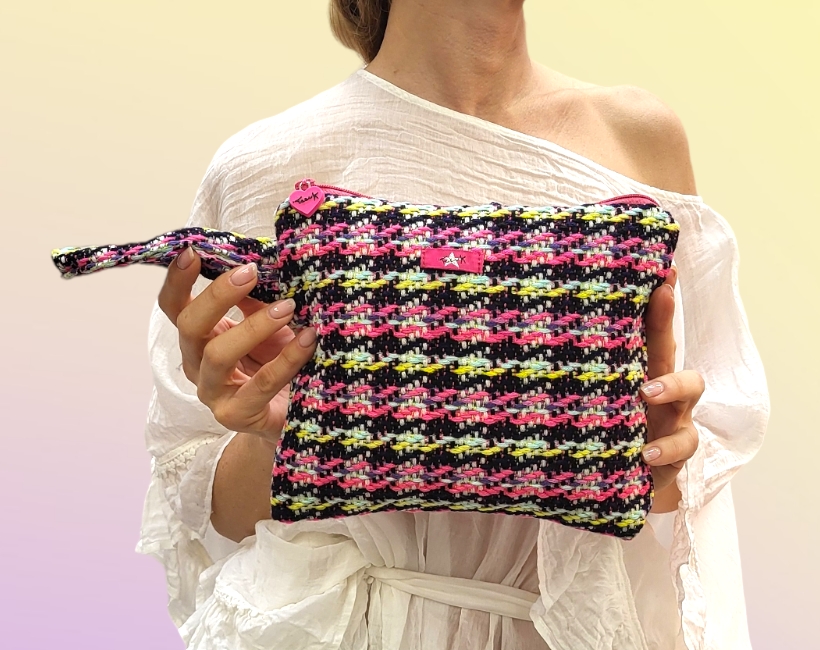 03A BUSTINA PIATTA 44 pied poule multicolor