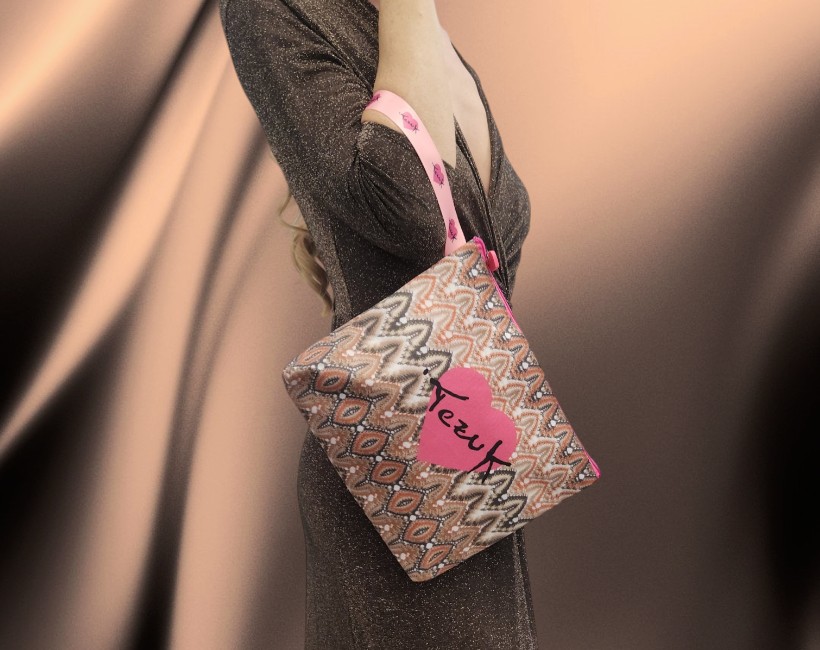 18 Pochette piatta chevron ebano