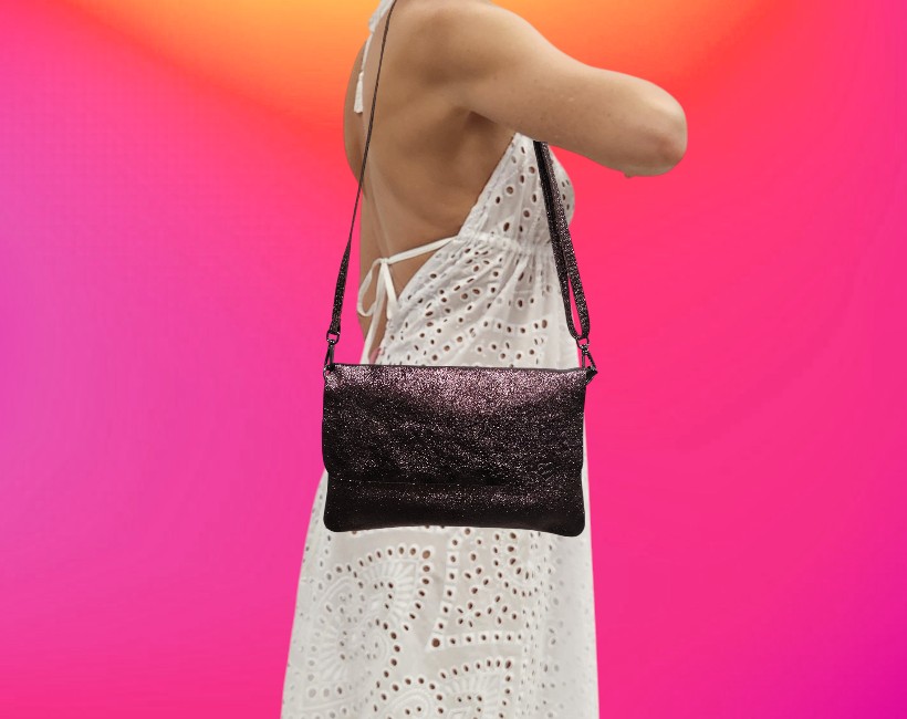 2068 POCHETTE MEDIA ebano 015