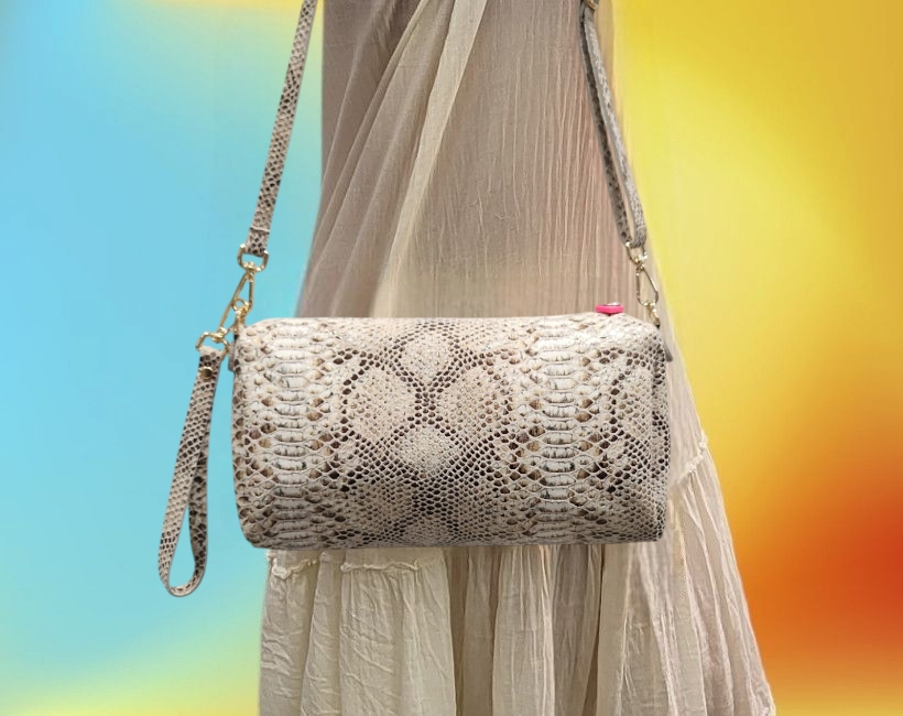 2115MOBI POCHETTE pitone bronzo