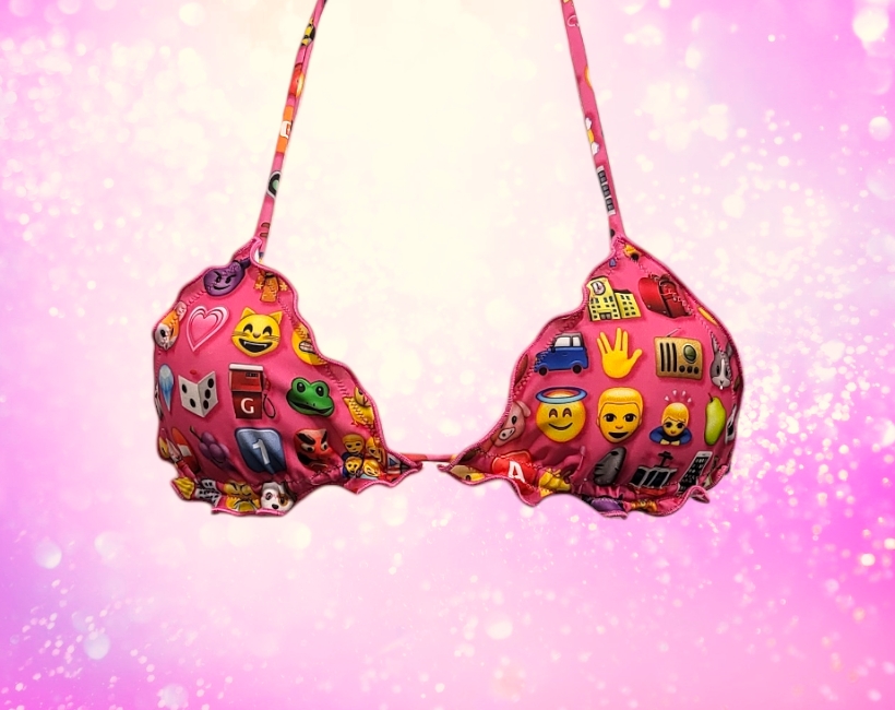 B902F emoticon fuxia