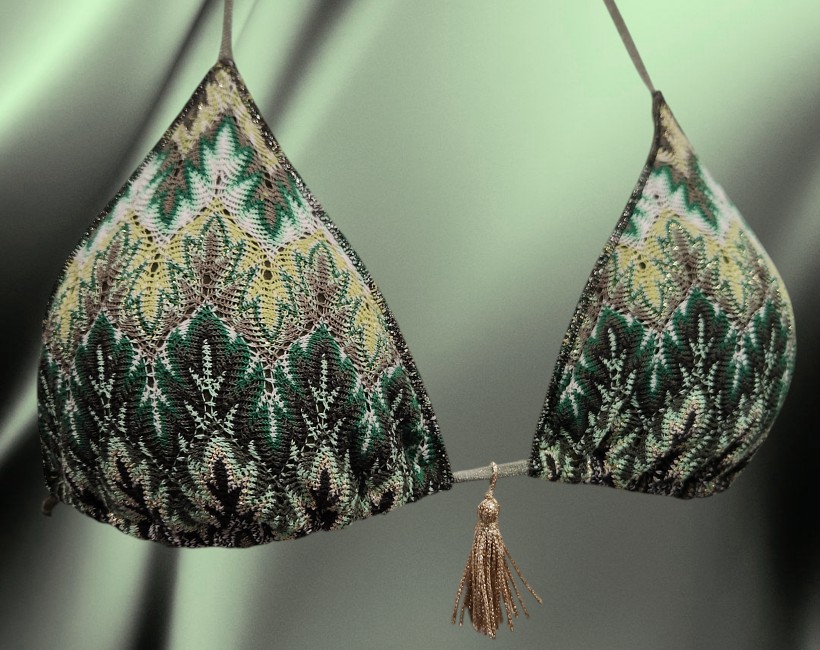 R902F chevron militare